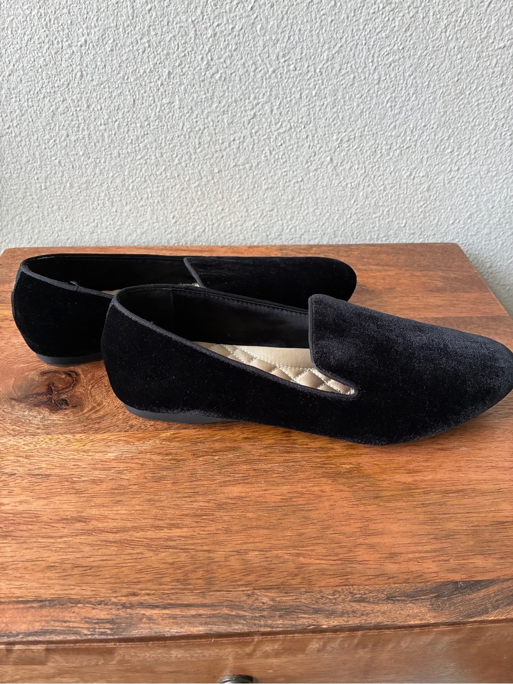 Birdies Black Velvet Women's Slip-On Loafers - FLAW (sizing)